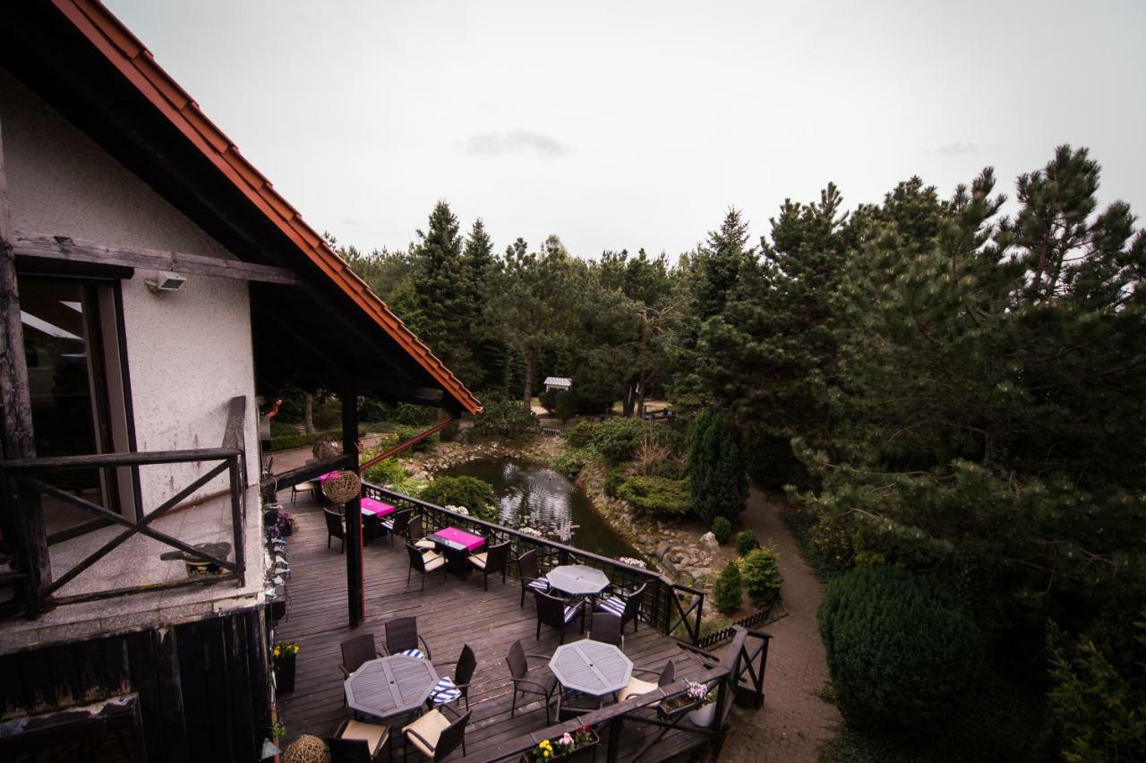 Czarny Kos Hotel Borkowo  Zewnętrze zdjęcie