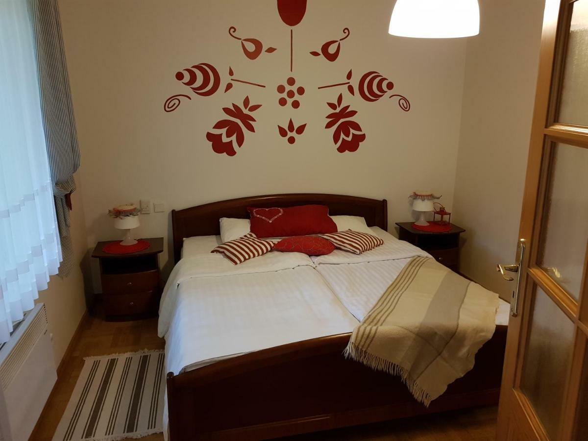 Czarny Kos Hotel Borkowo  Zewnętrze zdjęcie